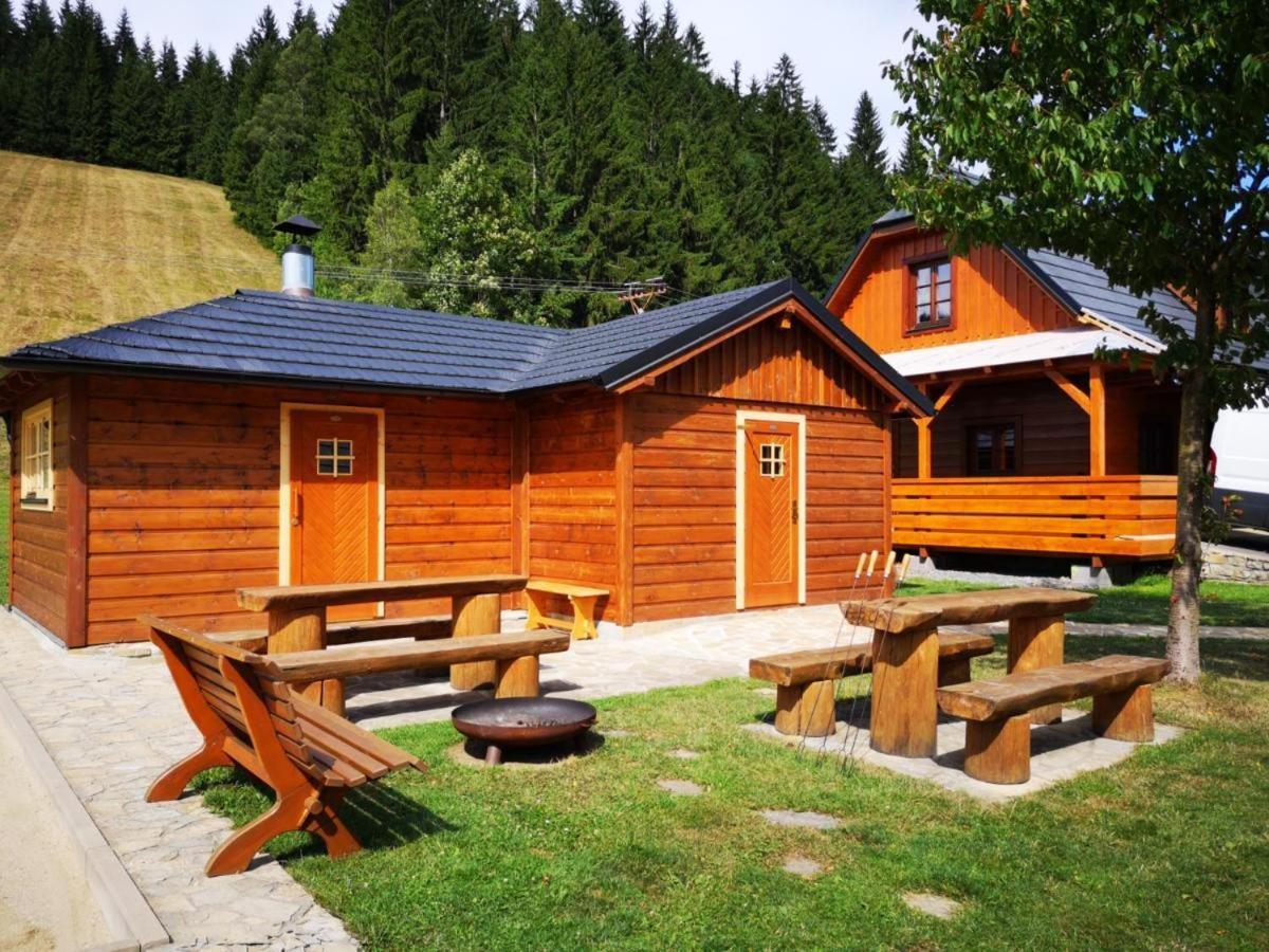 Valašský dvůr Velké Karlovice Exteriér fotografie
