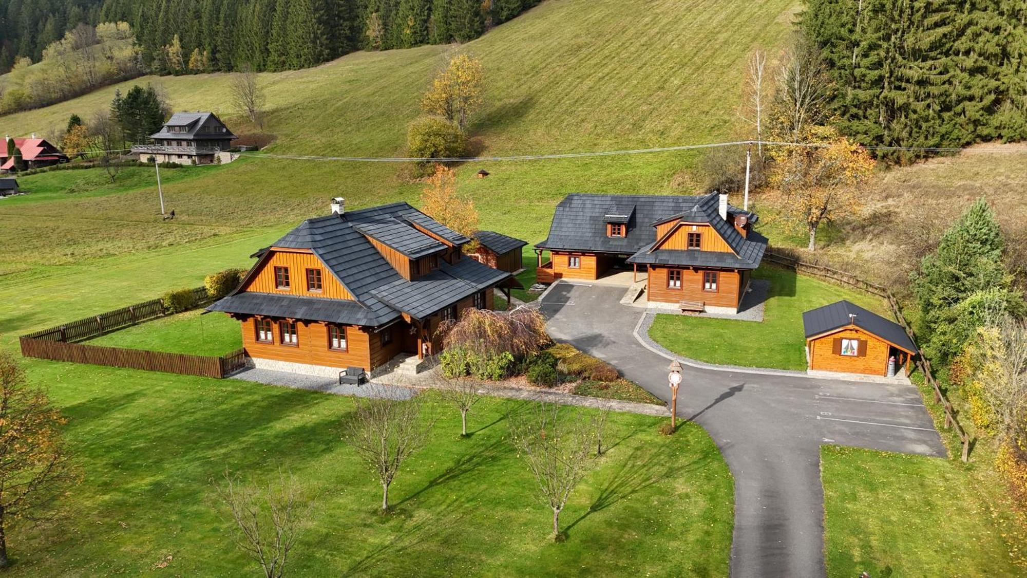 Valašský dvůr Velké Karlovice Exteriér fotografie