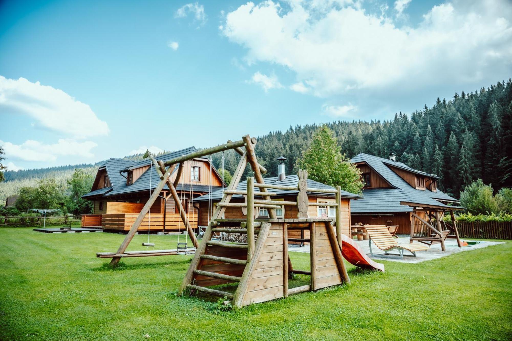 Valašský dvůr Velké Karlovice Exteriér fotografie
